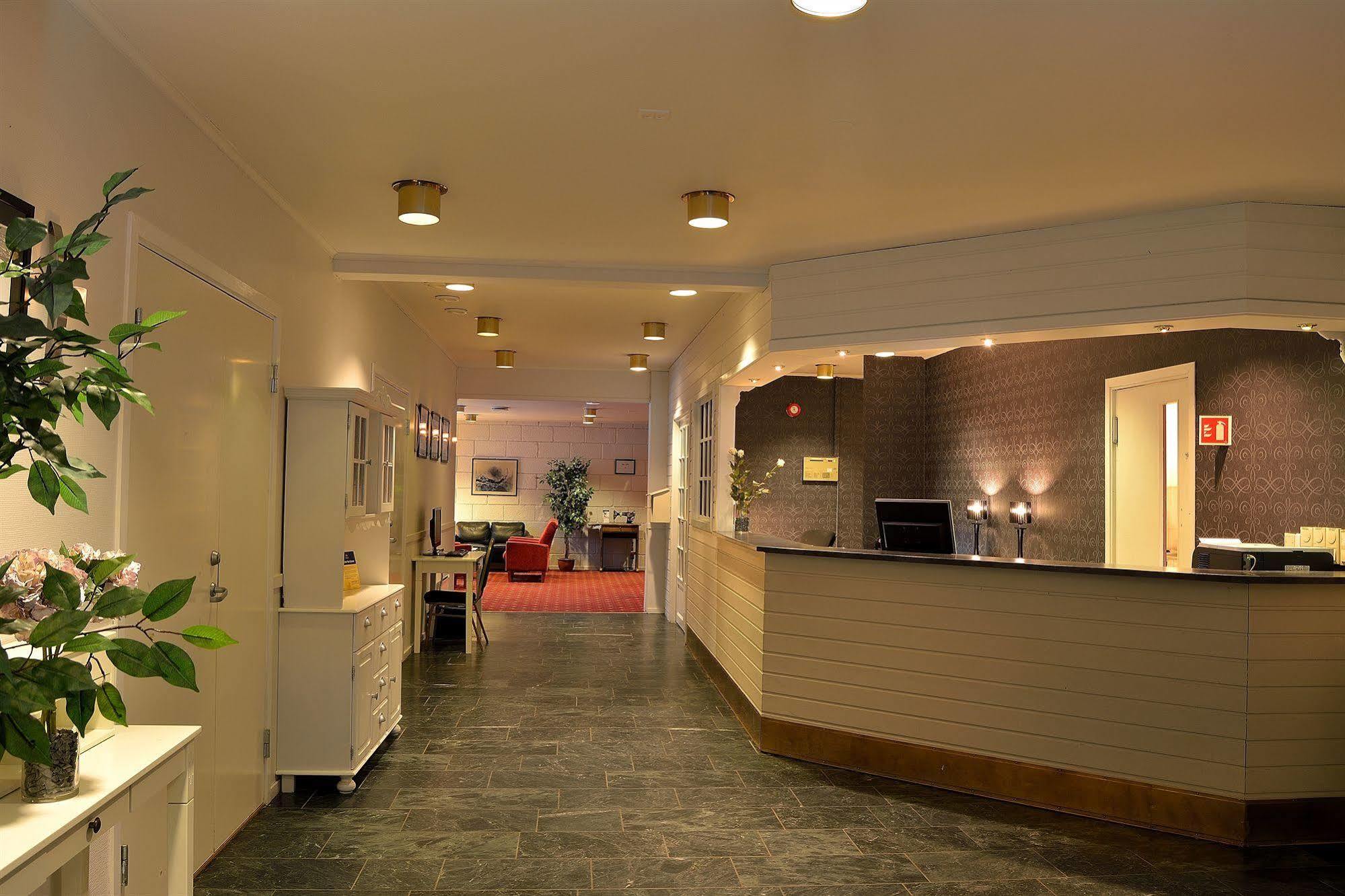 Thon Partner Hotel Narvik Extérieur photo